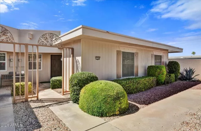MLS: 7033772 Condo For Sale