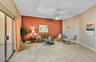 Photo #6: 7033772 Listing