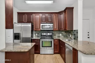 Photo #2: 7033785 Listing 