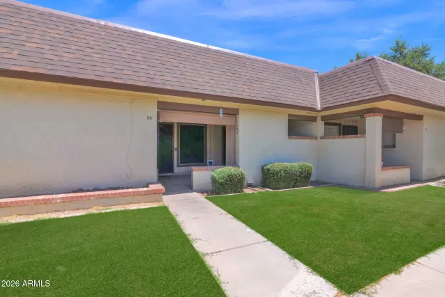 MLS: 7033910 Condo For Sale