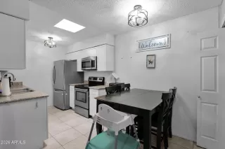 Photo #6: 7033910 Listing