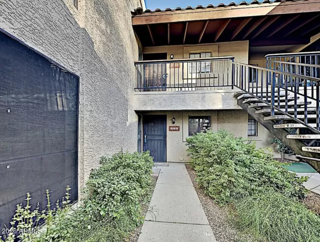 MLS: 7033961 Condo For Sale