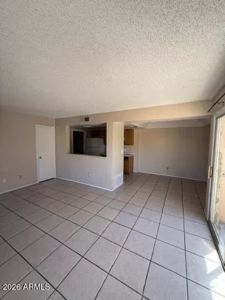 Photo #5: 7034006 Listing
