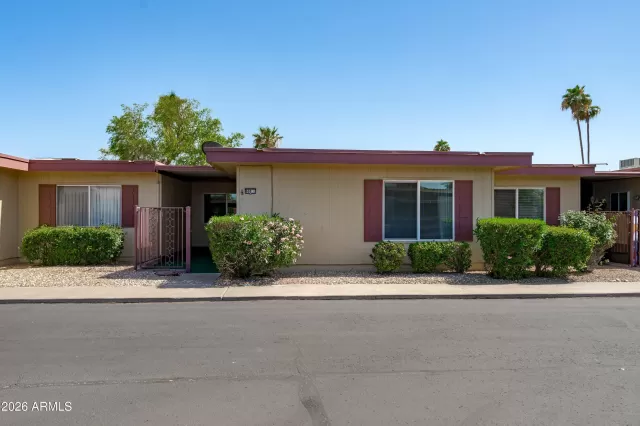 MLS: 7034176 Condo For Sale