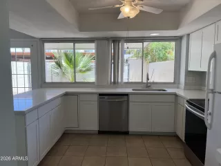 Photo #4: 7034297 Listing 