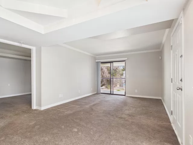 MLS: 7034308 Condo For Sale