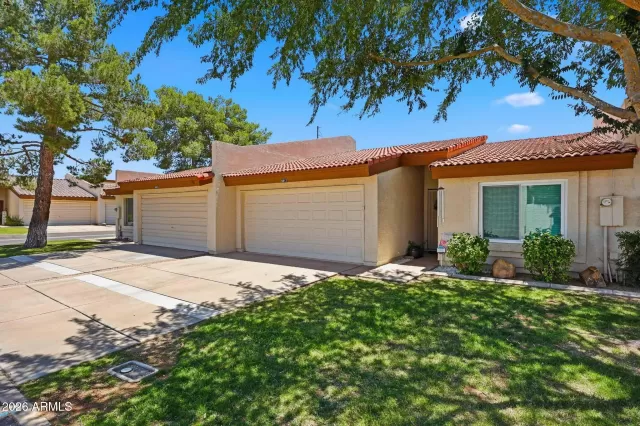 MLS: 7034339 Condo For Sale