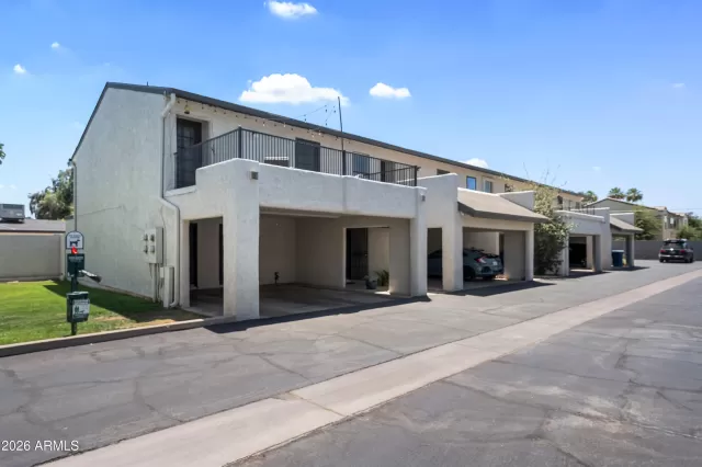 MLS: 7034395 Condo For Sale
