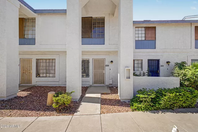 MLS: 7034496 Condo For Sale
