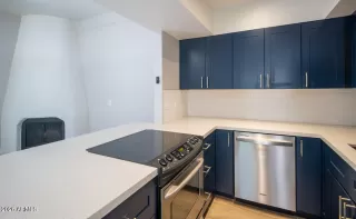 Photo #5: 7034517 Listing