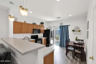 Photo #6: 7034769 Listing 