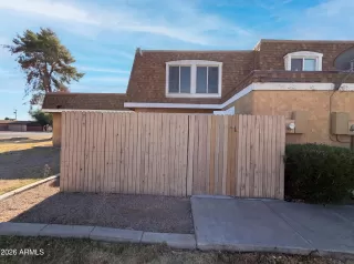 Photo #4: 7034890 Listing