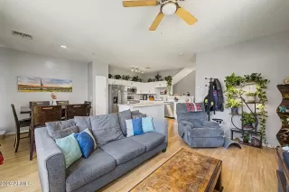 Photo #5: 7034942 Listing 