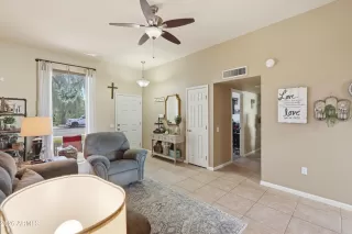 Photo #4: 7034980 Listing