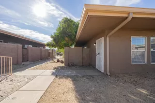 Photo #1: 7034988 Listing