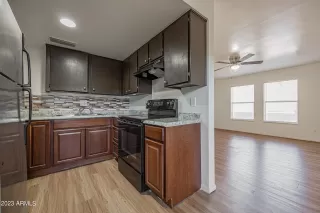 Photo #5: 7034988 Listing
