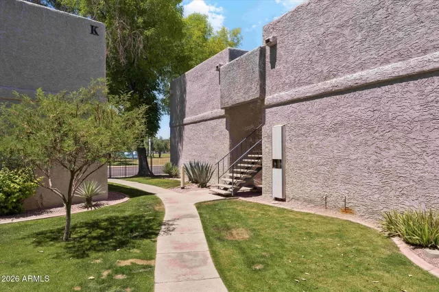 MLS: 7035033 Condo For Sale