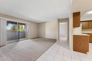 Photo #2: 7035033 Listing