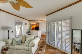 Photo #5: 7035057 Listing