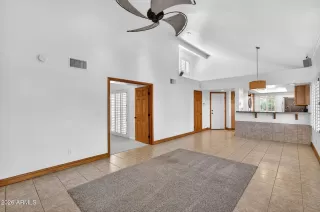 Photo #1: 7035081 Listing