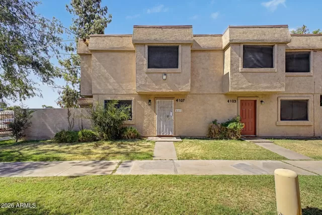 MLS: 7035226 Condo For Sale