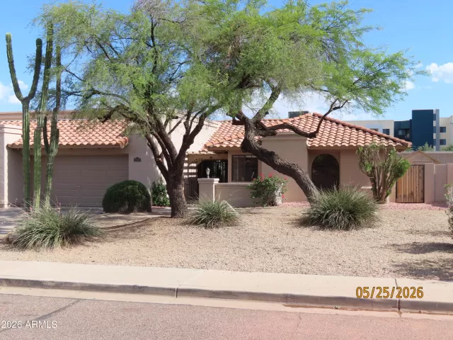 MLS: 7035285 Condo For Sale