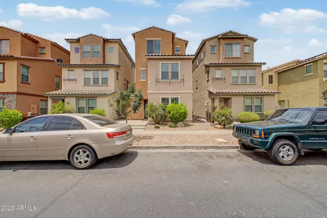 MLS: 7035469 Condo For Sale