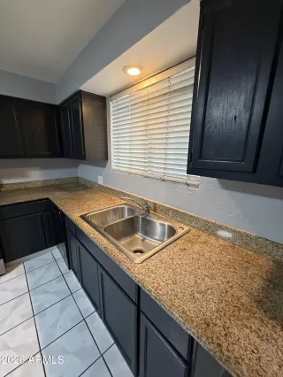 Photo #5: 7035575 Listing 