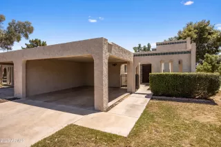 Photo #5: 7035582 Listing