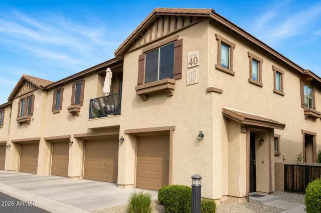 MLS: 7035864 Condo For Sale