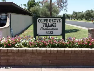 Photo #3: 7036102 Listing