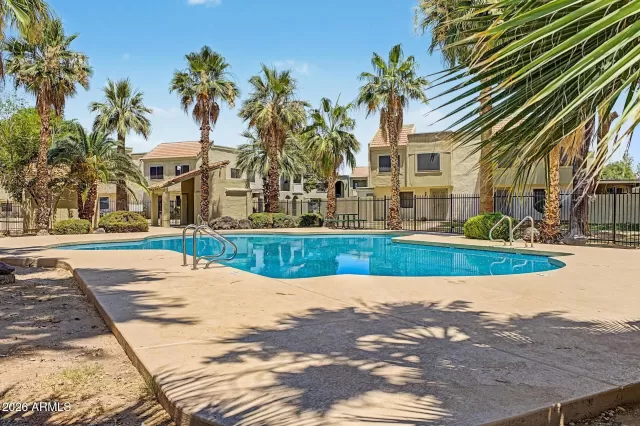 MLS: 7036289 Condo For Sale
