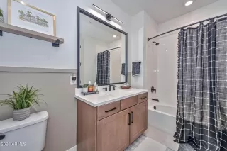 Photo #6: 7036412 Listing 