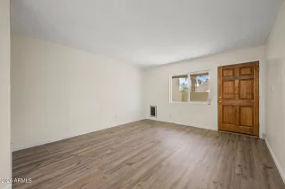 Photo #5: 7036452 Listing 