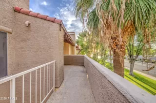 Photo #3: 7036666 Listing