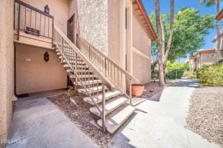 Photo #1: 7036764 Listing 