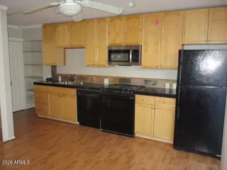 Photo #6: 7036765 Listing 