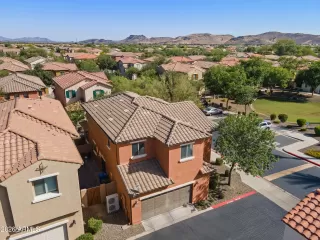 Photo #1: 7036872 Listing 