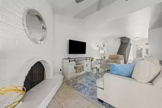 Photo #4: 7036962 Listing 