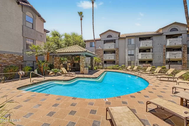 MLS: 7037051 Condo For Sale