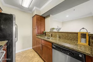 Photo #6: 7037051 Listing 