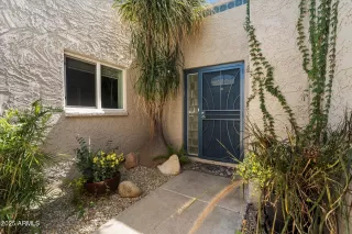 Photo #1: 7037095 Listing 