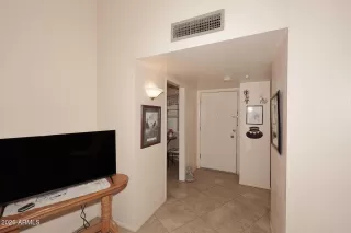 Photo #3: 7037114 Listing 
