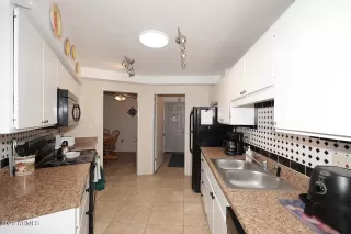 Photo #6: 7037114 Listing 
