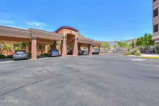 Photo #2: 7037177 Listing 