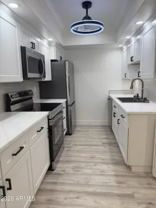 Photo #2: 7037179 Listing 