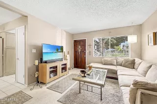 Photo #2: 7037187 Listing