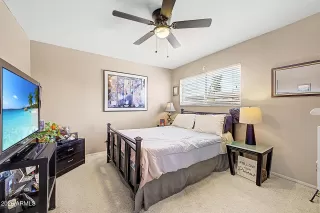 Photo #6: 7037187 Listing