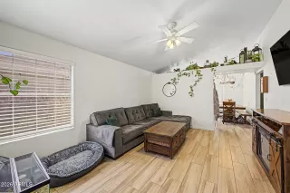 Photo #3: 7037373 Listing