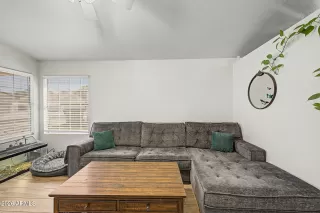 Photo #4: 7037373 Listing